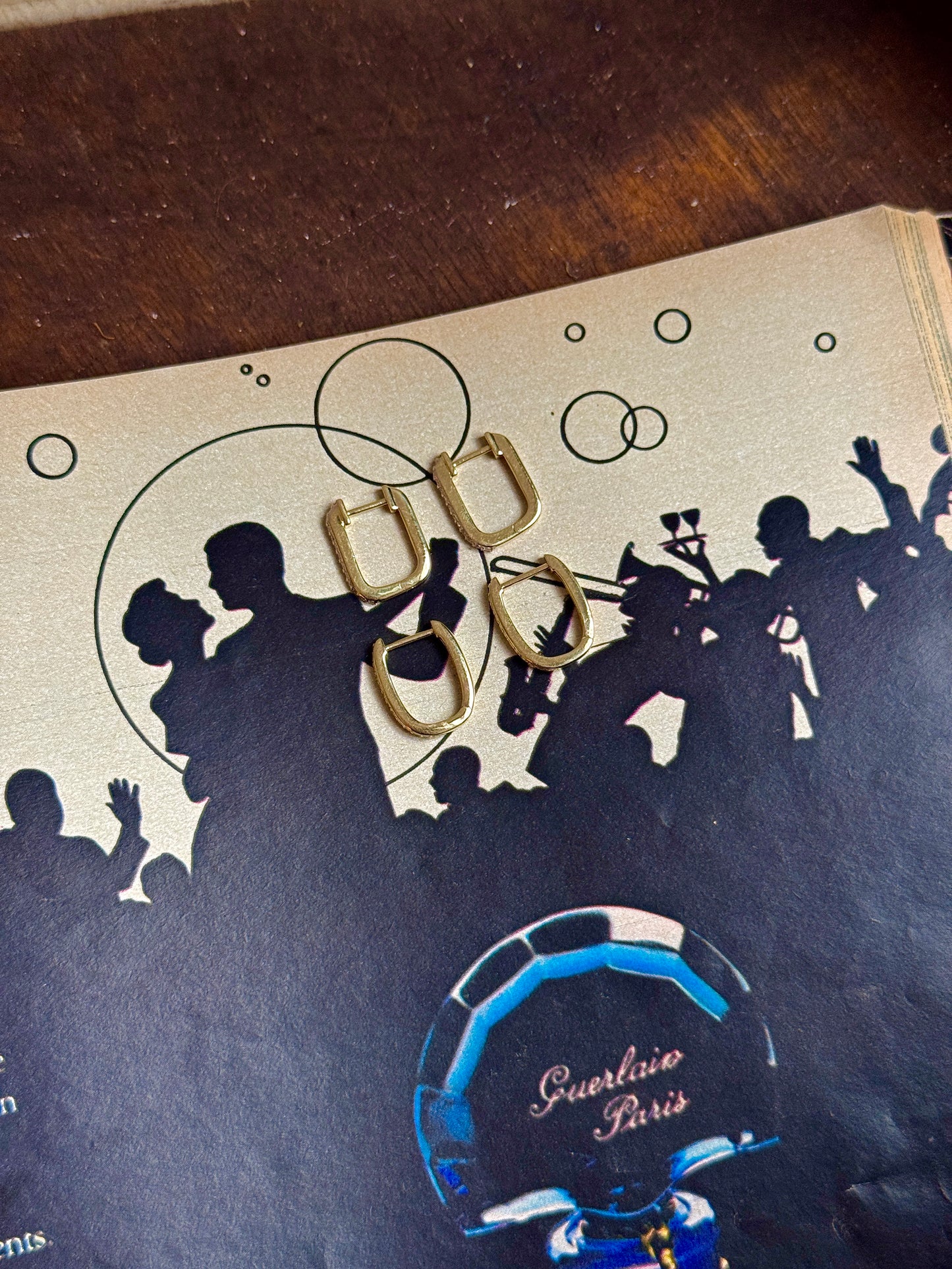 THE MINI DIAMONDS HOOP (single)