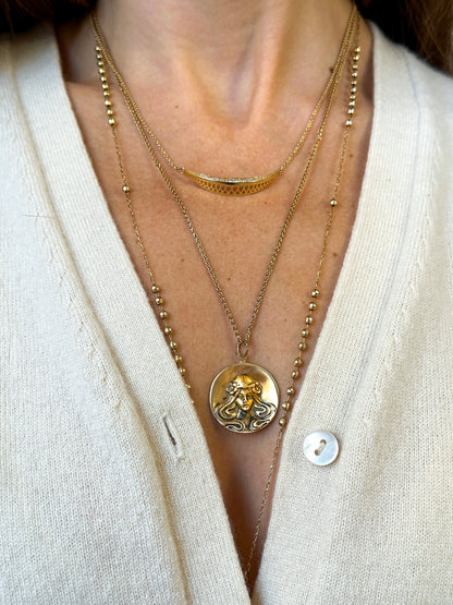 THE LADY PENDANT